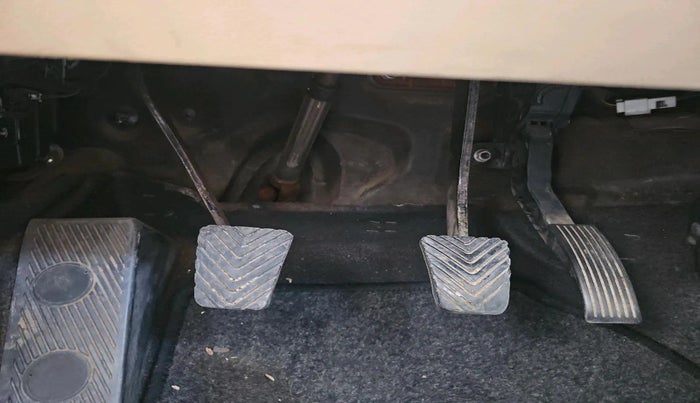 2013 Hyundai Verna FLUIDIC 1.4 CRDI EX, Diesel, Manual, 1,52,526 km, interior