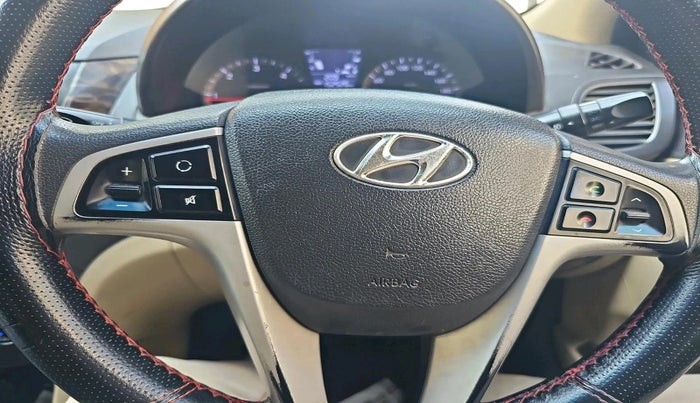 2013 Hyundai Verna FLUIDIC 1.4 CRDI EX, Diesel, Manual, 1,52,526 km, interior