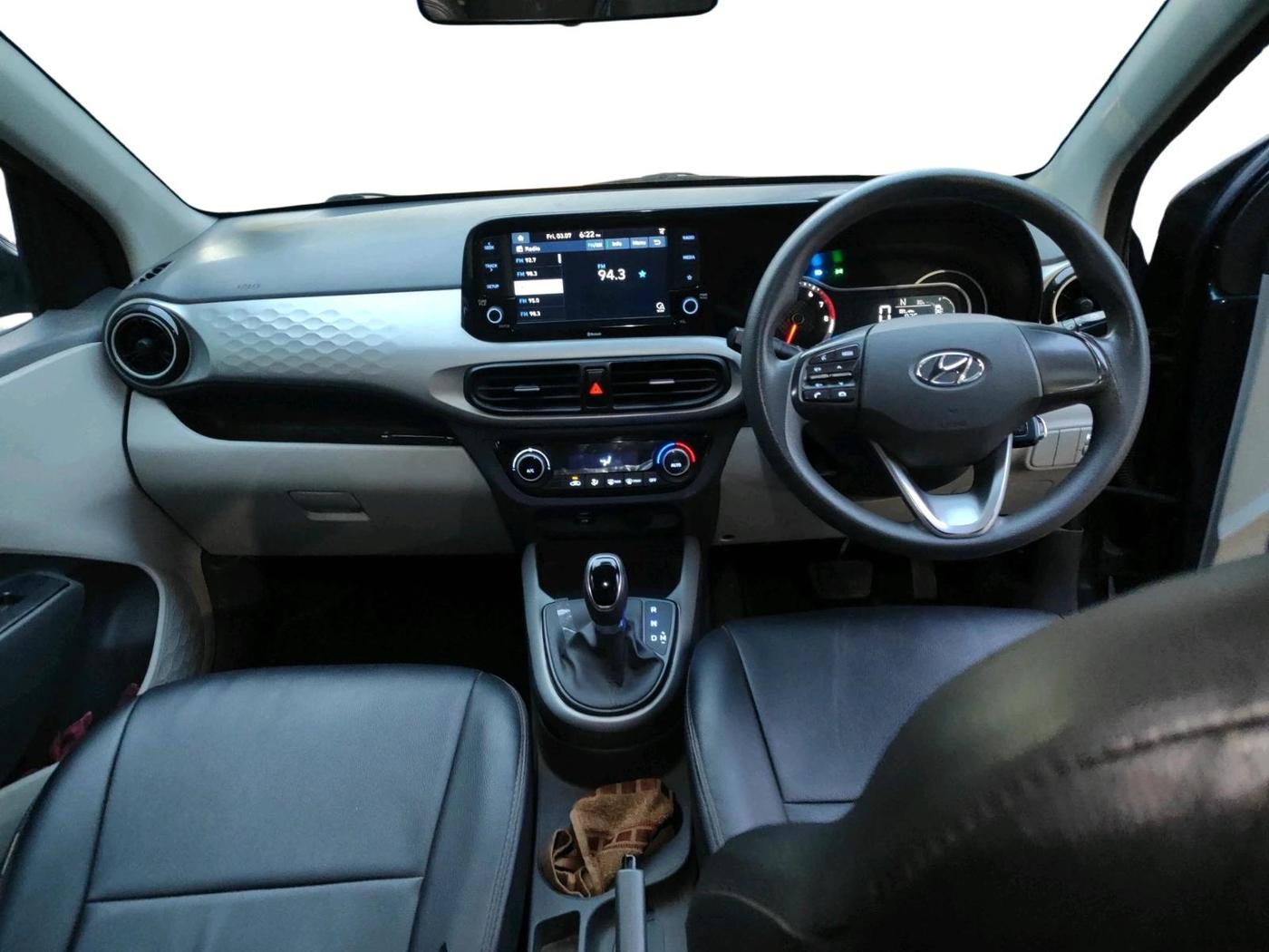 2020 Hyundai GRAND I10 NIOS SPORTZ AMT 1.2 KAPPA VTVT, Petrol, Automatic, 54,685 km, interior