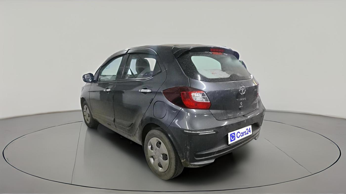 2022 Tata Tiago XT (O) PETROL, Petrol, Manual, 38,462 km, exterior