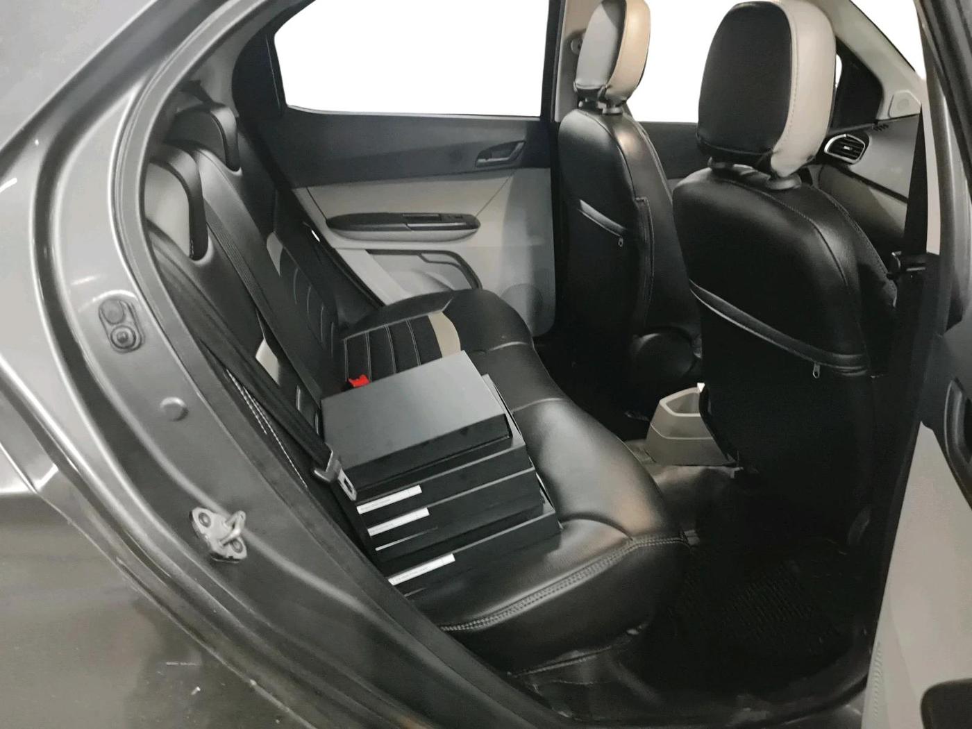 2022 Tata Tiago XT (O) PETROL, Petrol, Manual, 38,462 km, interior
