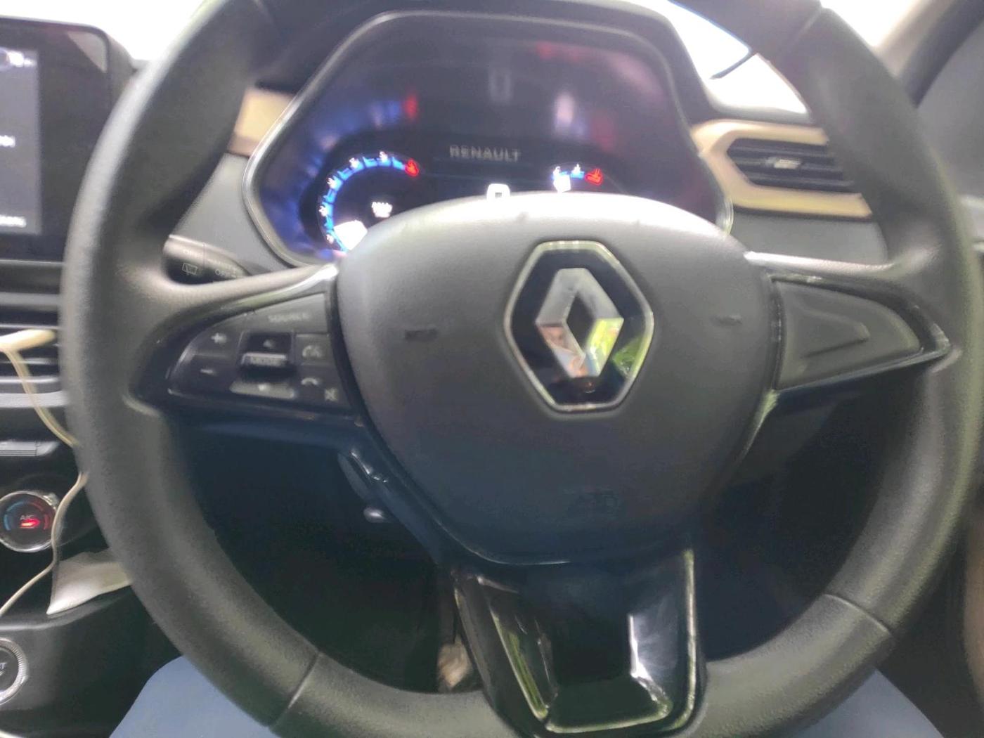 2023 Renault Kiger RXT (O) AMT, Petrol, Automatic, 13,185 km, interior