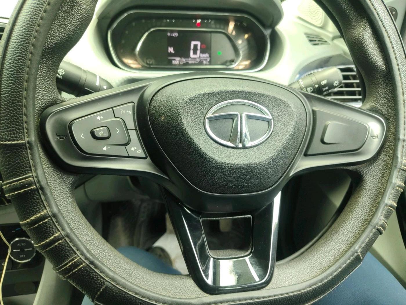 2020 Tata TIGOR XZA PLUS PETROL, Petrol, Automatic, 5,581 km, interior