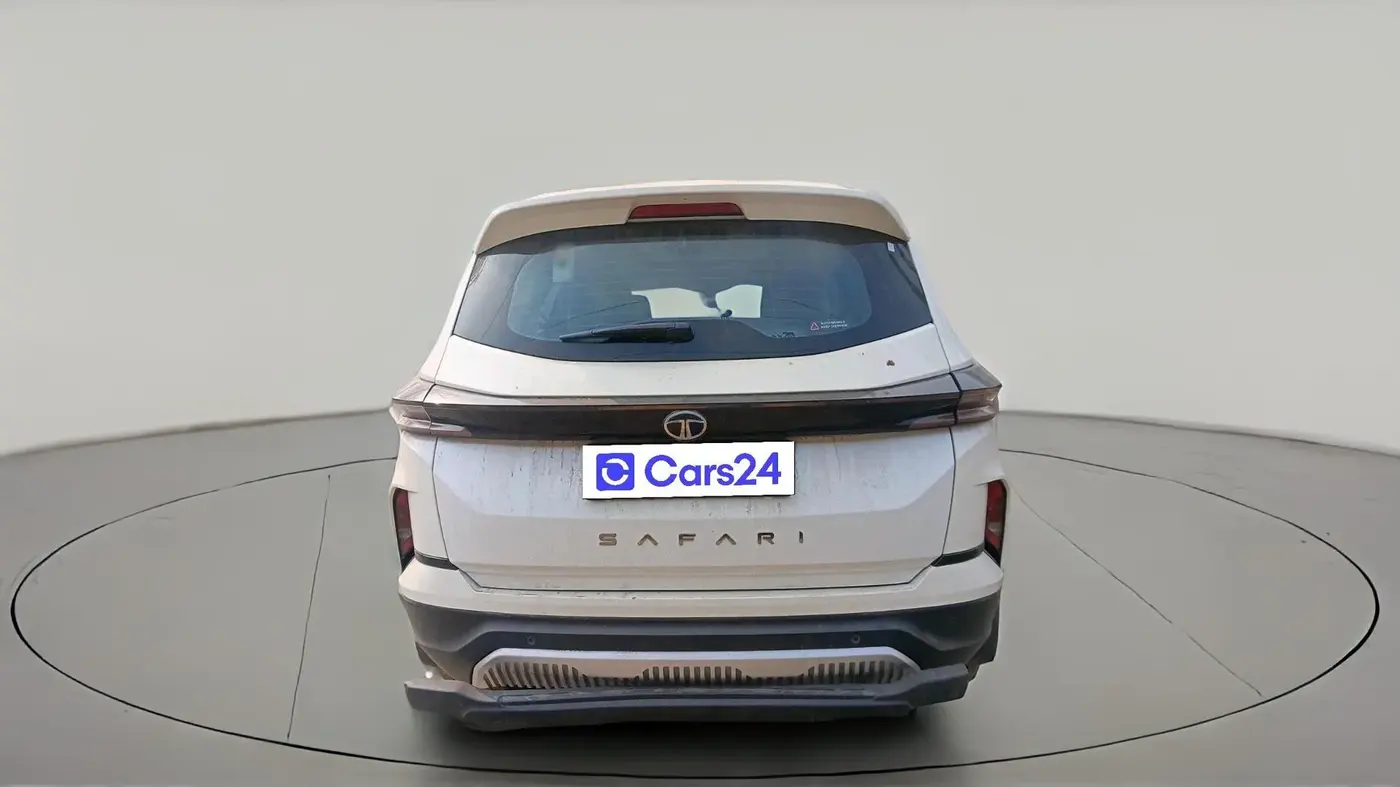 2024 Tata Safari ACCOMPLISHED PLUS DUAL TONE, Diesel, Manual, 18,835 km, exterior