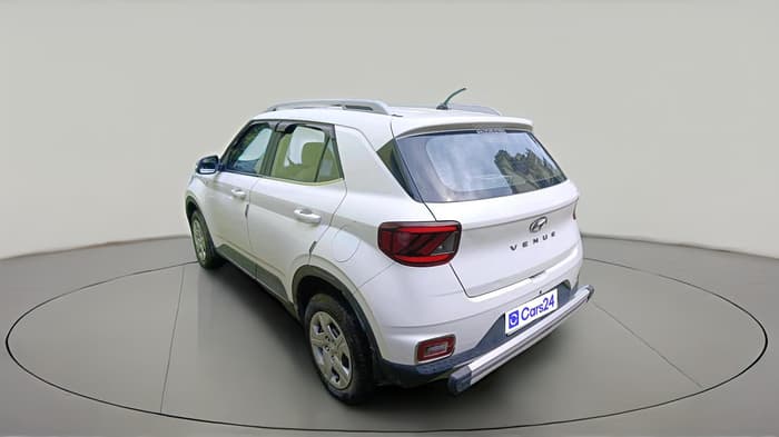 2020 Hyundai VENUE S 1.2, Petrol, Manual, 35,142 km, exterior