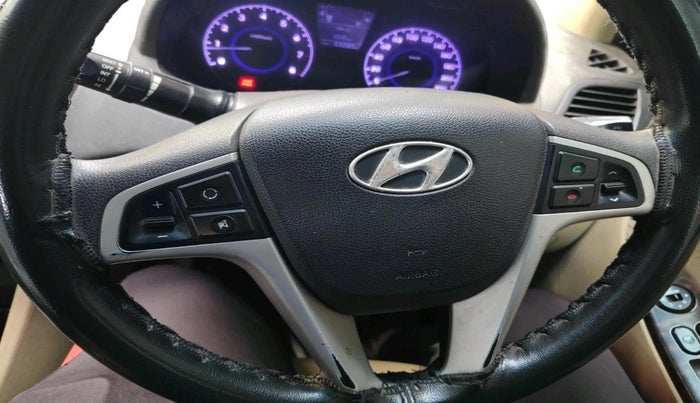2011 Hyundai Verna FLUIDIC 1.6 VTVT SX, Petrol, Manual, 53,229 km, interior