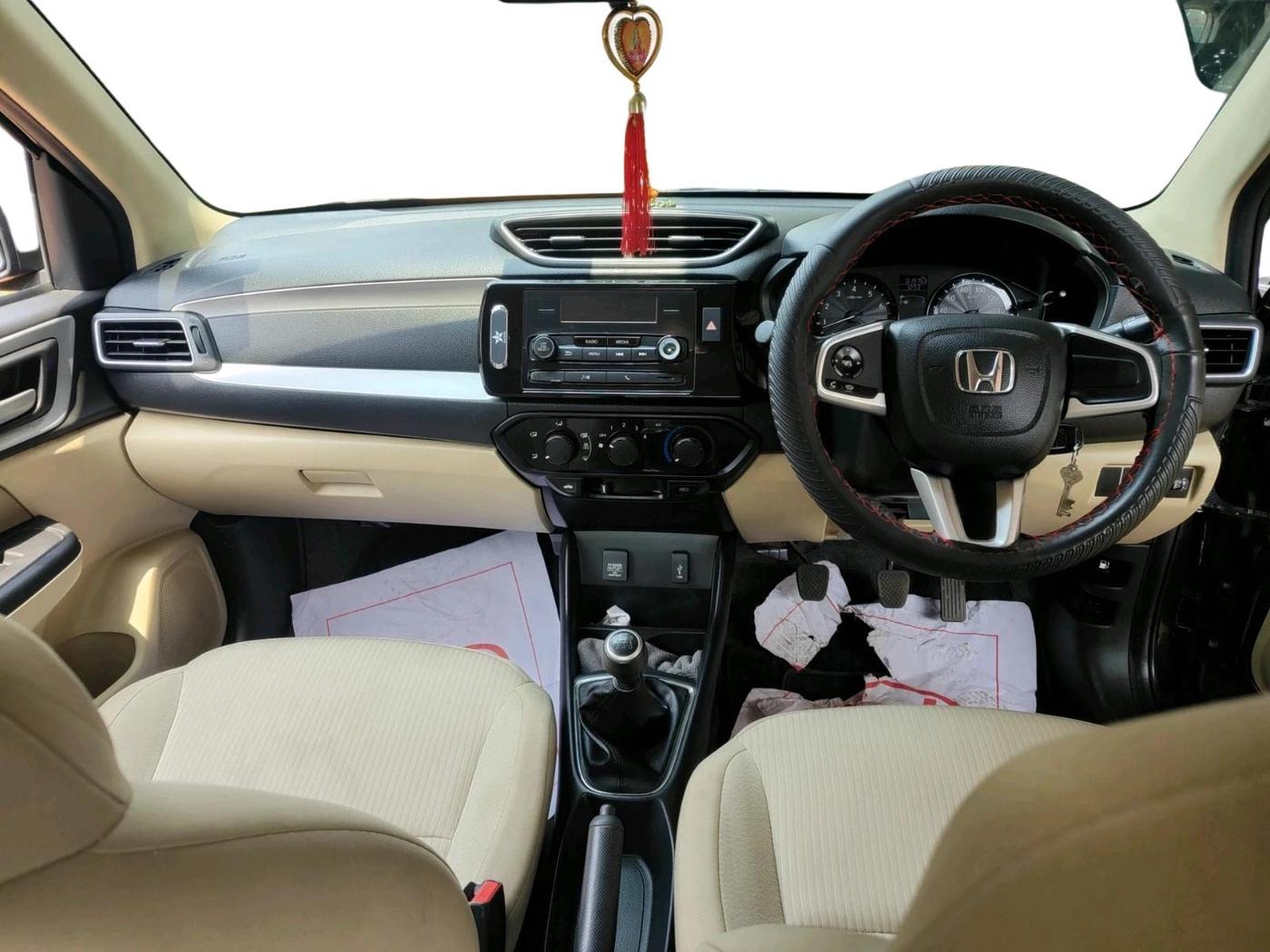 2021 Honda Amaze 1.2L I-VTEC S, Petrol, Manual, 19,753 km, interior