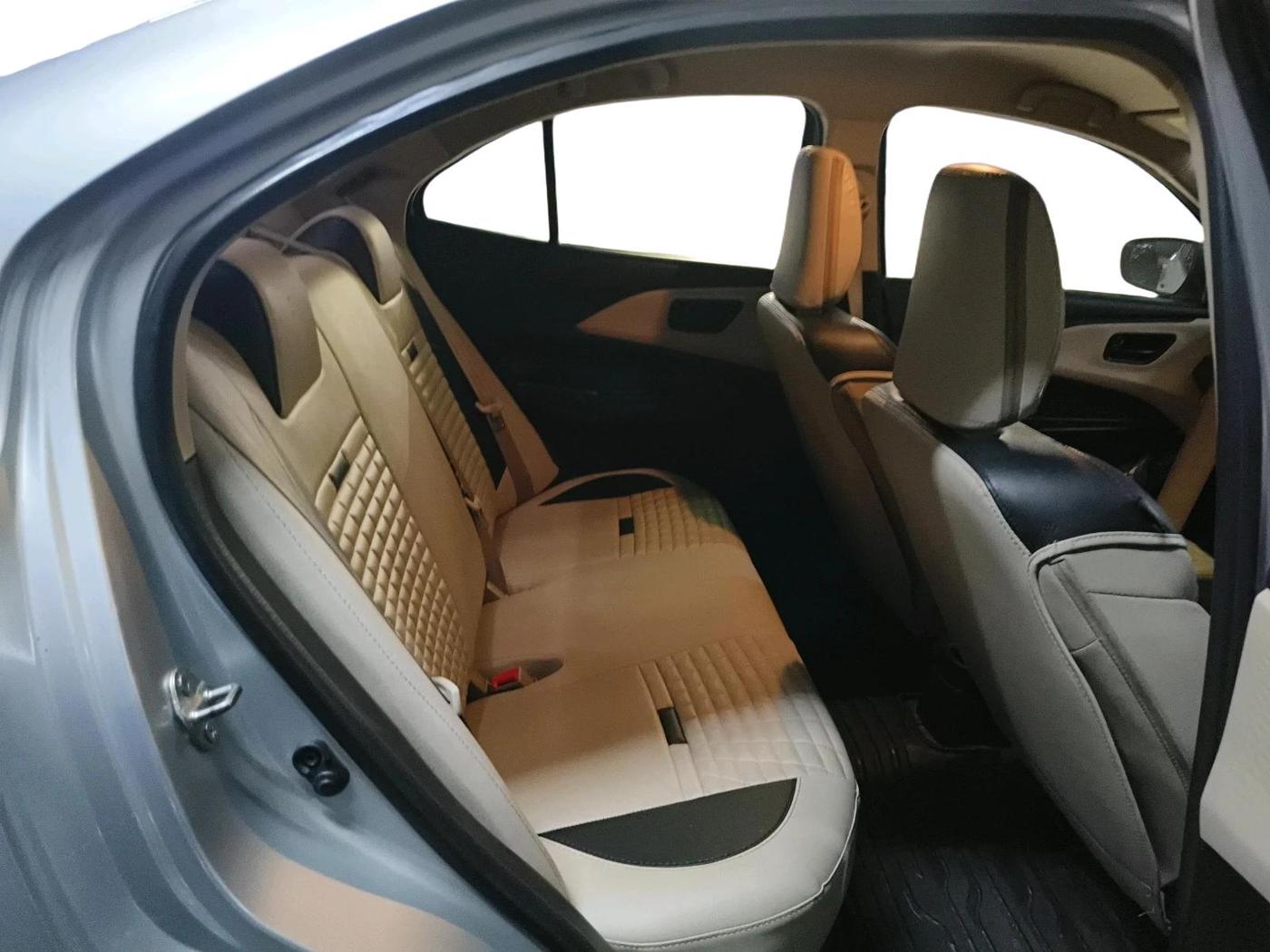2024 Maruti Dzire LXi, Petrol, Manual, 33,377 km, interior