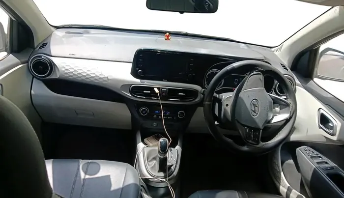 2022 Hyundai GRAND I10 NIOS SPORTZ AMT 1.2 KAPPA VTVT, Petrol, Automatic, 24,911 km, interior