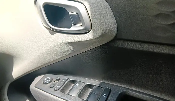 2022 Hyundai GRAND I10 NIOS SPORTZ AMT 1.2 KAPPA VTVT, Petrol, Automatic, 24,911 km, interior