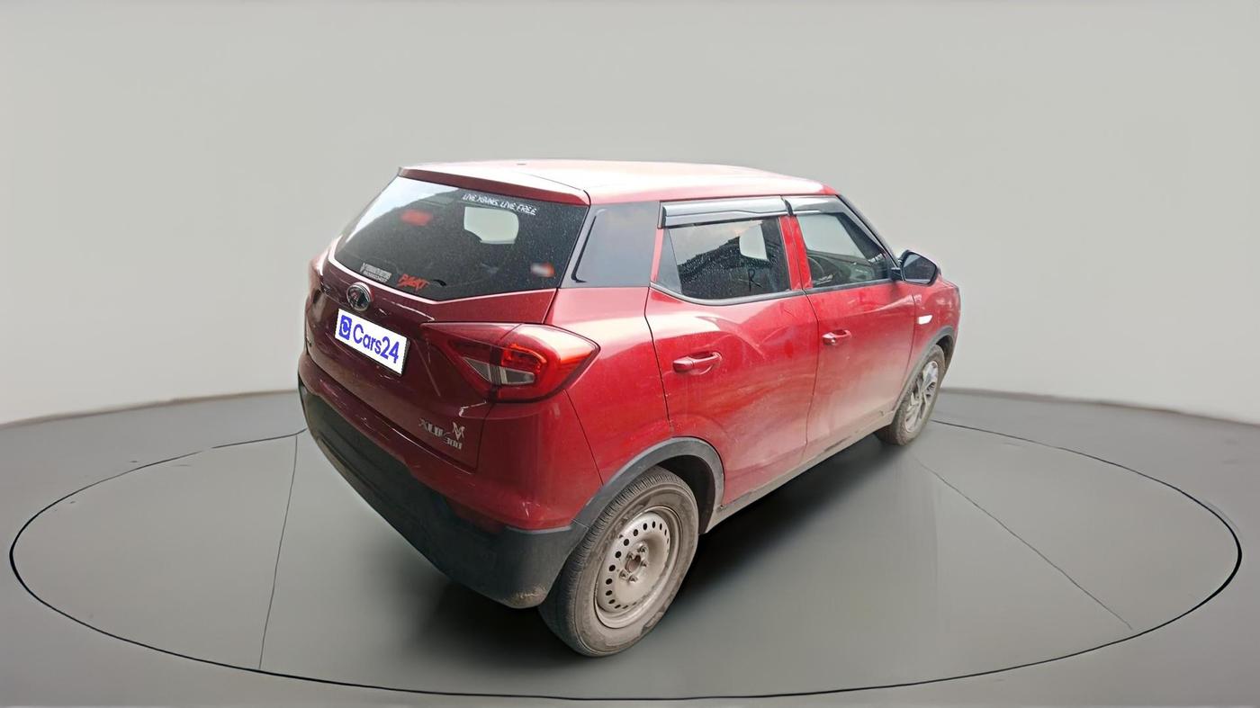 2019 Mahindra XUV300 W4 1.2 PETROL, Petrol, Manual, 43,666 km, exterior