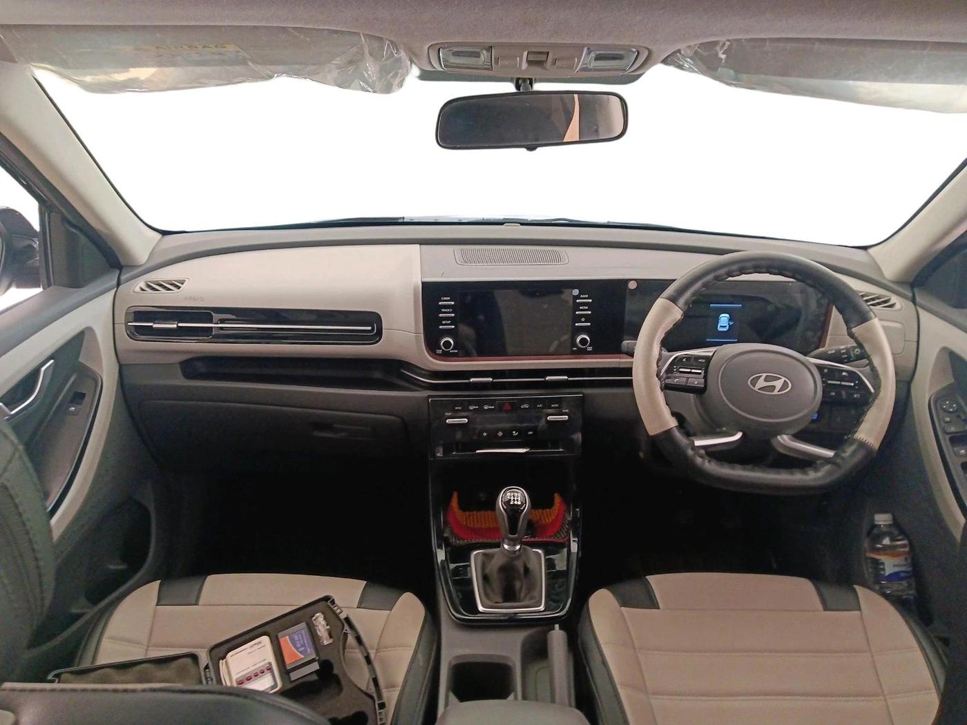 2024 Hyundai Creta S (O) 1.5 PETROL, Petrol, Manual, 14,055 km, interior