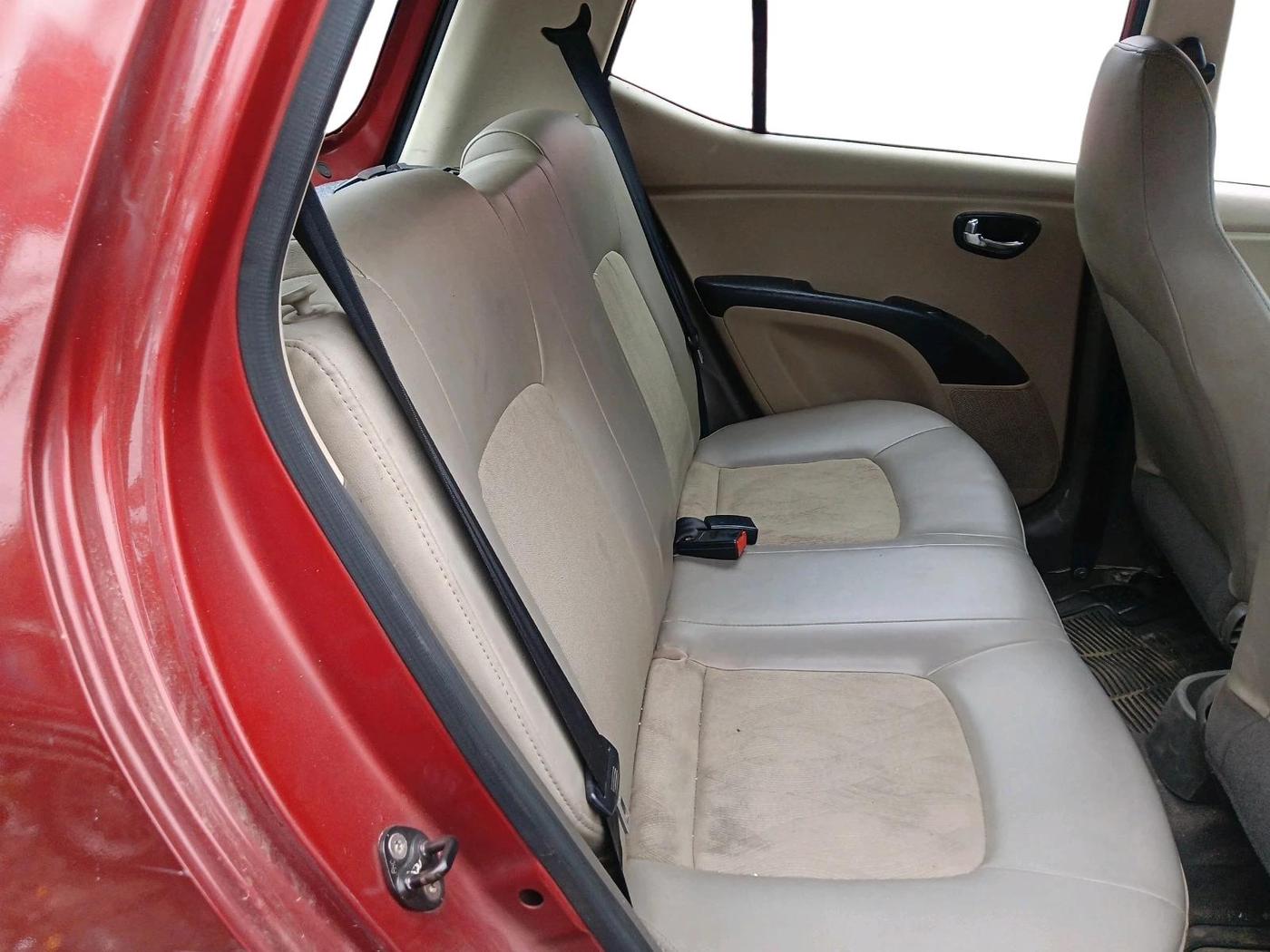 2012 Hyundai i10 MAGNA 1.2, Petrol, Manual, 50,339 km, interior