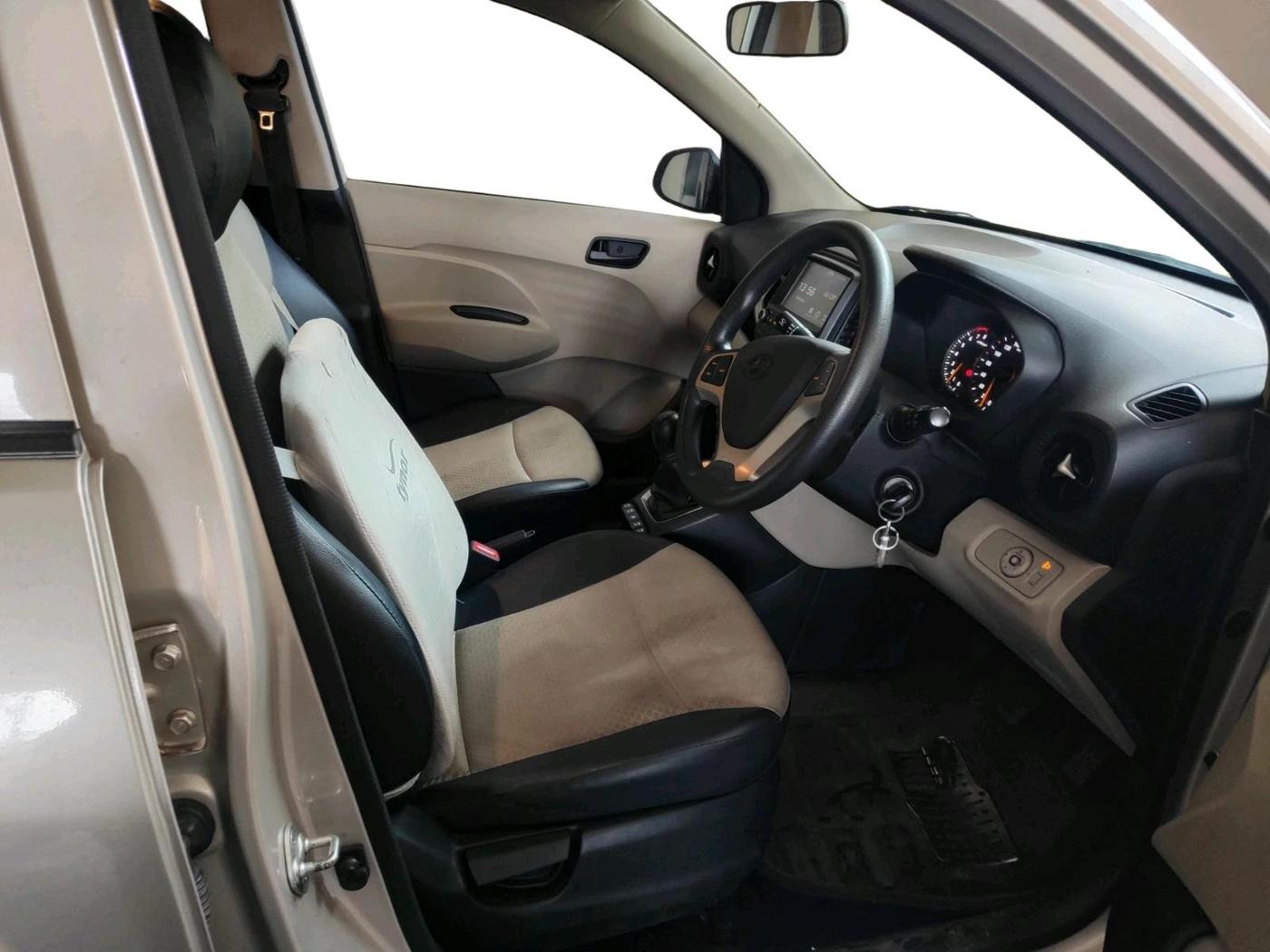 2020 Hyundai NEW SANTRO SPORTZ MT, Petrol, Manual, 45,135 km, interior