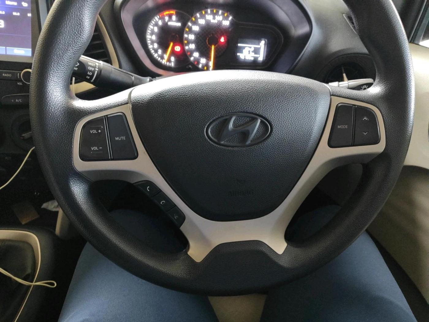 2020 Hyundai NEW SANTRO SPORTZ MT, Petrol, Manual, 45,135 km, interior