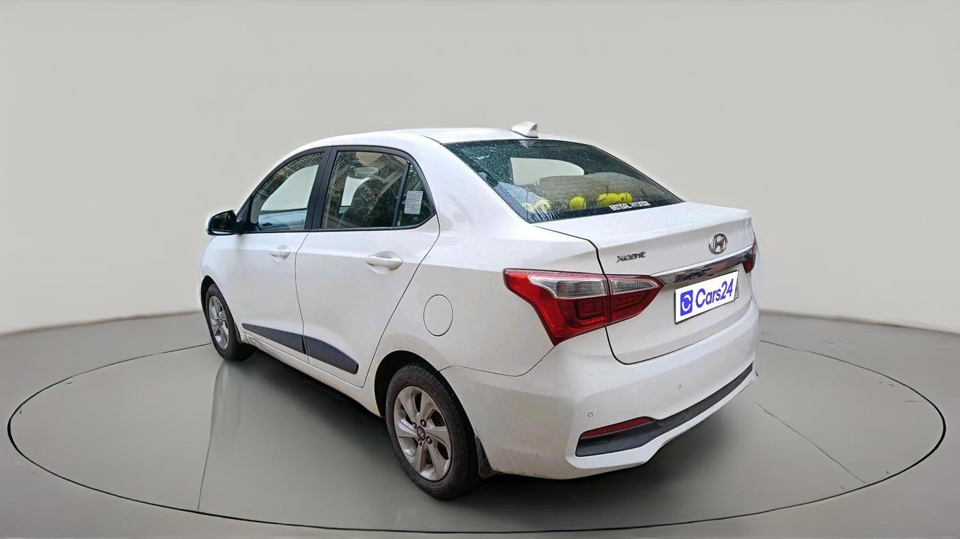 2017 Hyundai Xcent SX 1.2, Petrol, Manual, 44,595 km, exterior