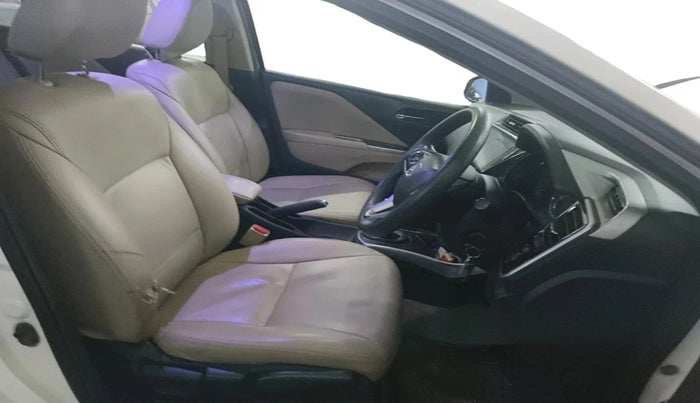 2016 Honda City 1.5L I-DTEC V, Diesel, Manual, 60,891 km, interior