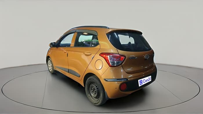 2017 Hyundai Grand i10 SPORTZ (O) 1.2 KAPPA VTVT, Petrol, Manual, 30,941 km, exterior