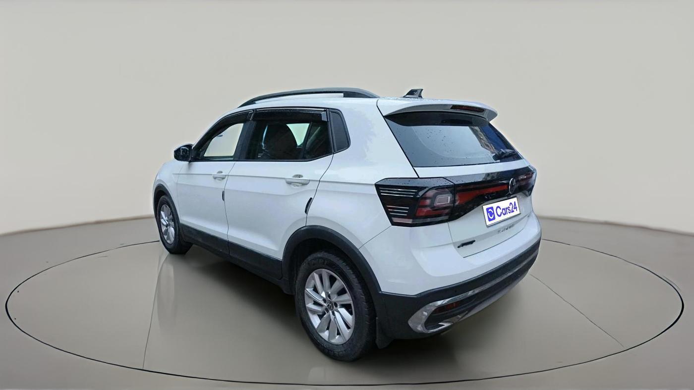 2025 Volkswagen TAIGUN HIGHLINE 1.0 TSI AT, Petrol, Automatic, 5,811 km, exterior