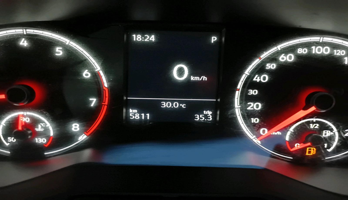 2025 Volkswagen TAIGUN HIGHLINE 1.0 TSI AT, Petrol, Automatic, 5,811 km, interior