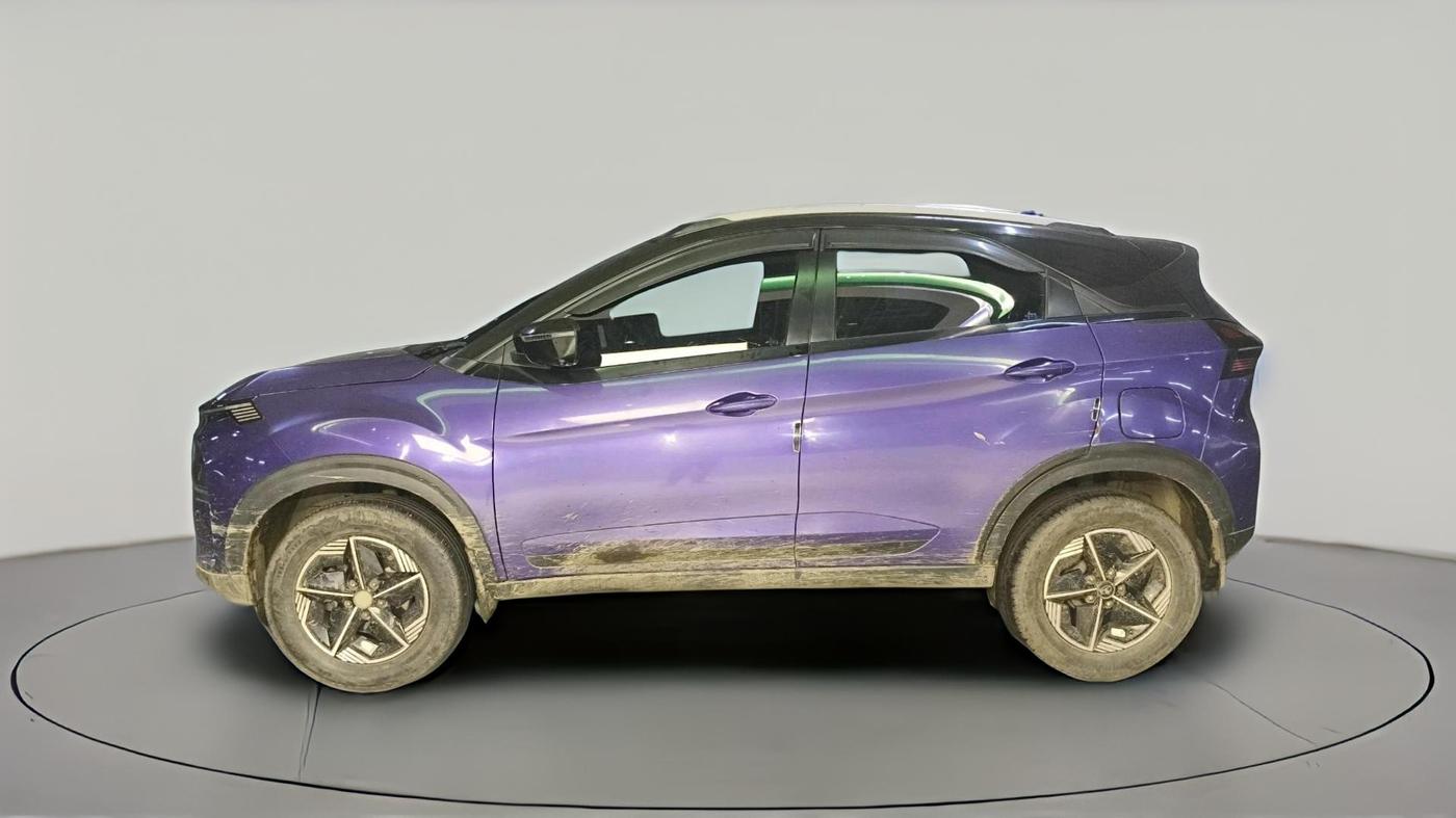 2023 Tata NEXON FEARLESS PURPLE  DUAL TONE 1.2 PETROL, Petrol, Manual, 32,382 km, exterior