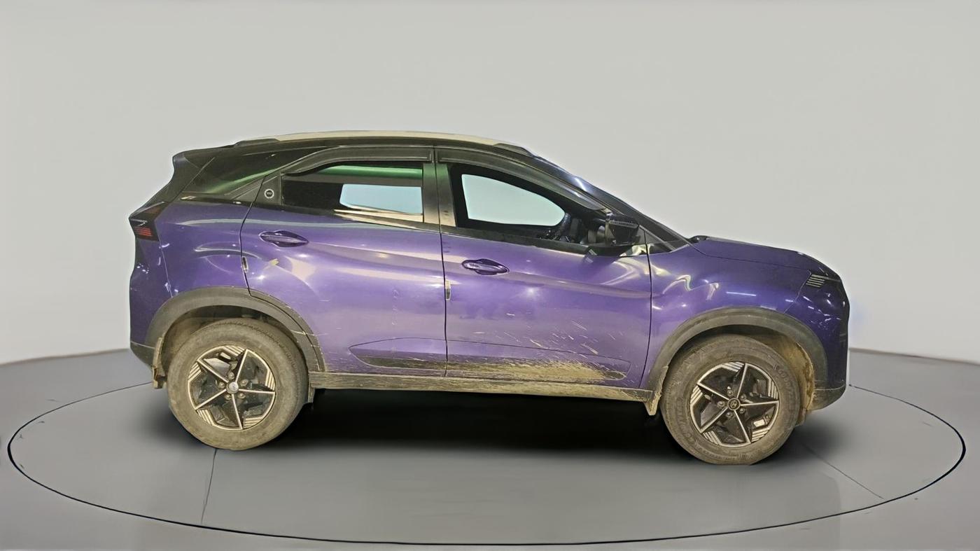 2023 Tata NEXON FEARLESS PURPLE  DUAL TONE 1.2 PETROL, Petrol, Manual, 32,382 km, exterior
