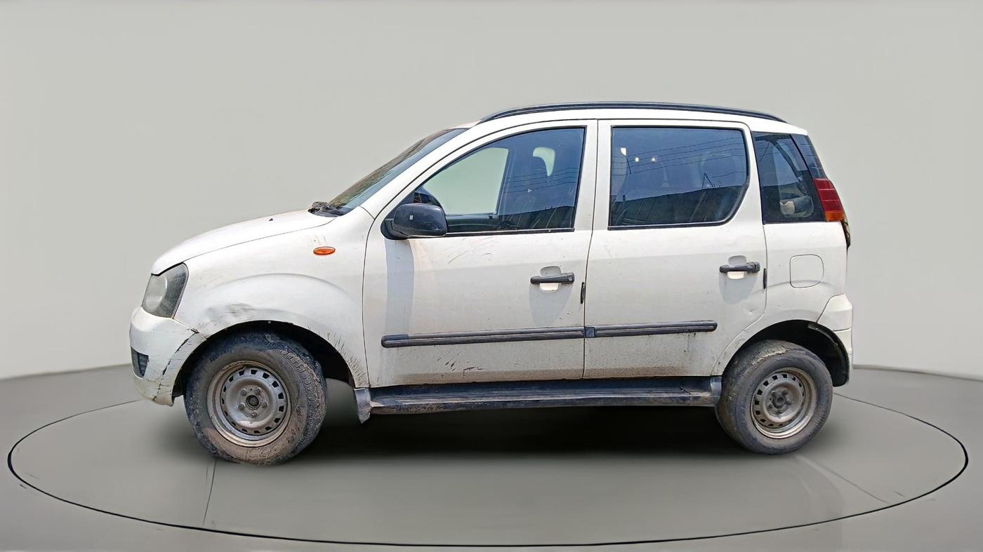 2013 Mahindra Quanto C4, Diesel, Manual, 97,315 km, exterior