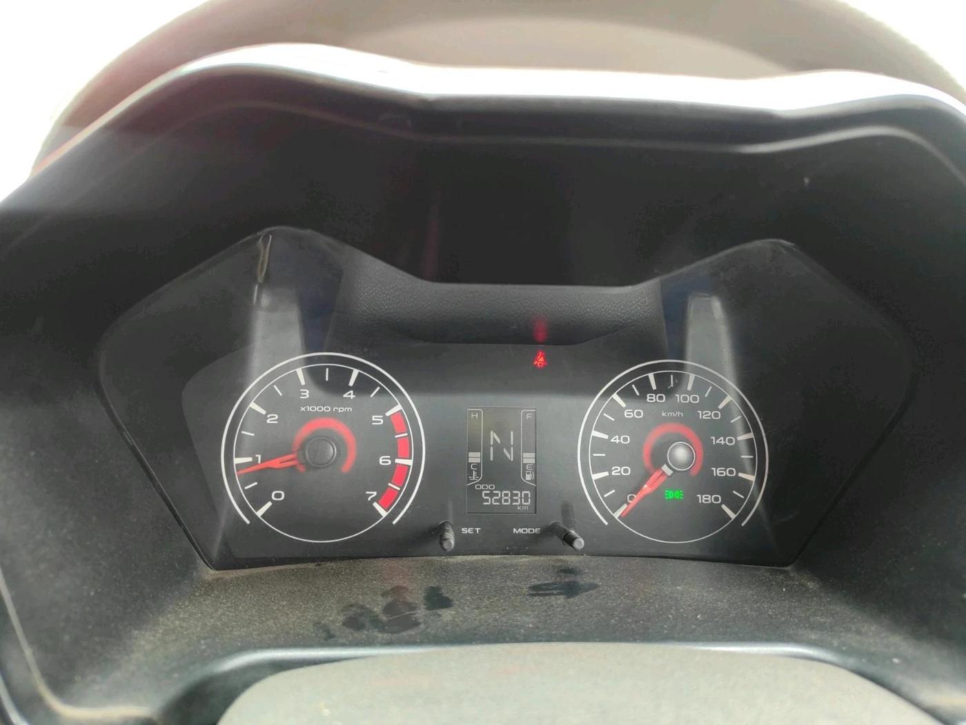 2016 Mahindra Kuv100 K4 PLUS 6 STR, Petrol, Manual, 52,830 km, interior
