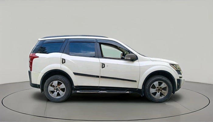 2014 Mahindra XUV500 W8, Diesel, Manual, 82,857 km, exterior