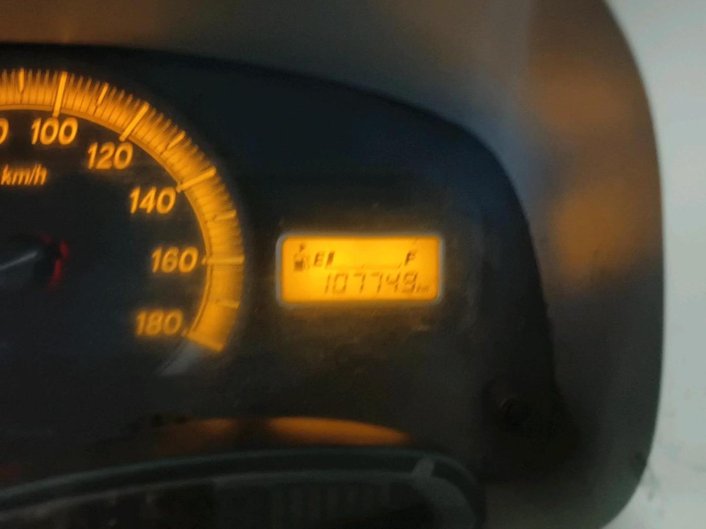 2015 Maruti Eeco 7 STR, Petrol, Manual, 1,07,749 km, interior