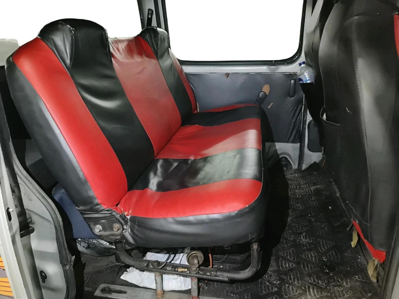 2015 Maruti Eeco 7 STR, Petrol, Manual, 1,07,749 km, interior