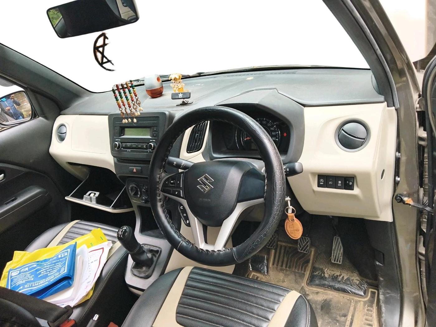 2023 Maruti New Wagon-R ZXI 1.2, Petrol, Manual, 5,389 km, interior