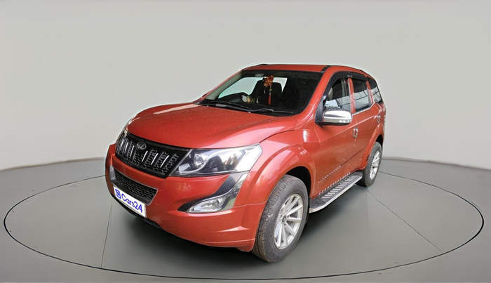 2017 Mahindra XUV500 W4, Diesel, Manual, 41,578 km, exterior