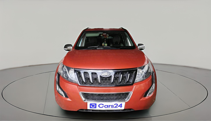 2017 Mahindra XUV500 W4, Diesel, Manual, 41,578 km, exterior