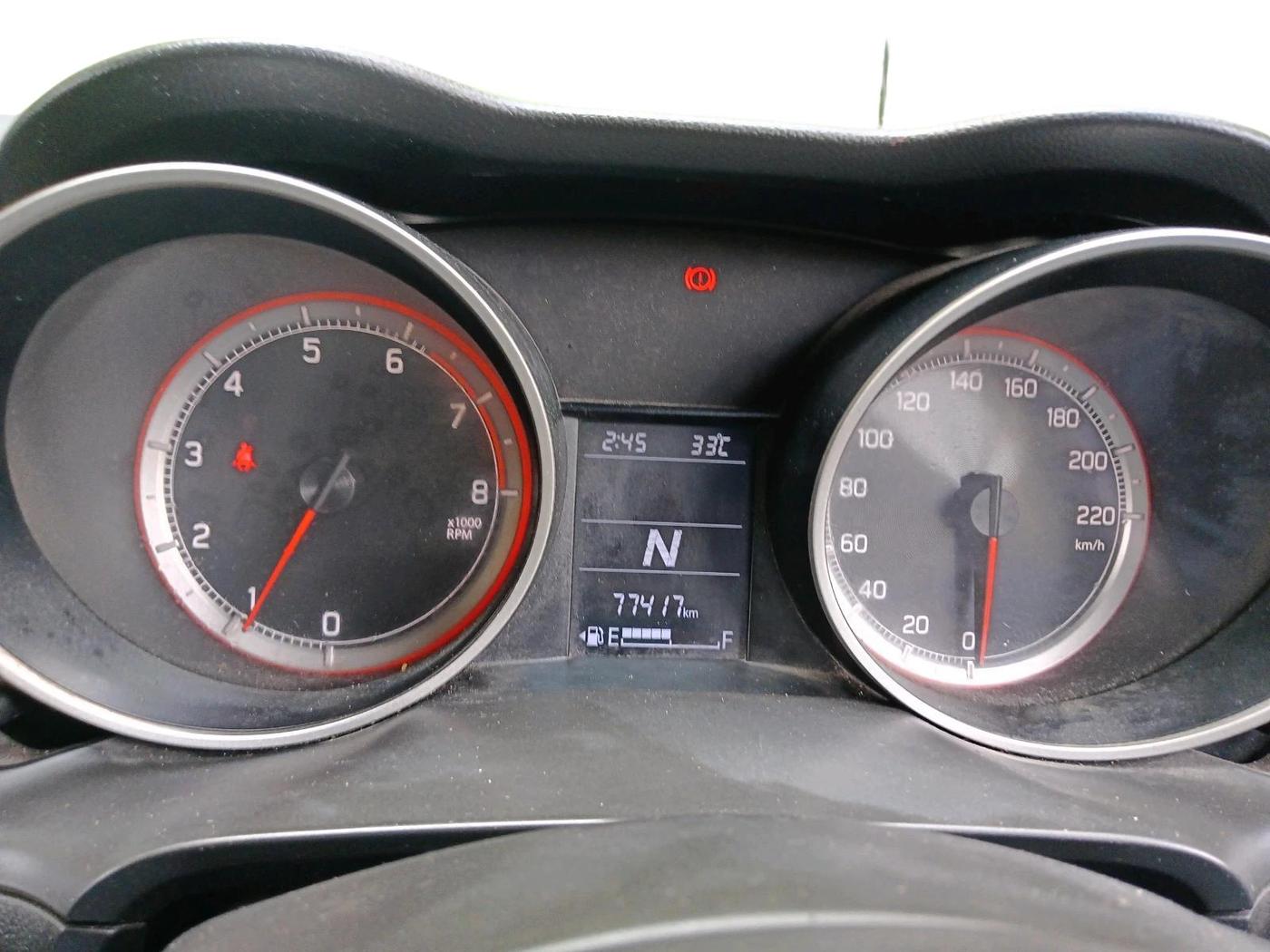 2019 Maruti Swift VXI AMT, Petrol, Automatic, 77,417 km, interior