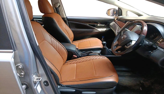 2017 Toyota Innova Crysta 2.4 VX 8 STR, Diesel, Manual, 58,363 km, interior