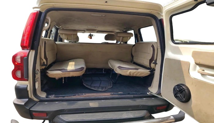 2023 Mahindra SCORPIO CLASSIC S 9STR, Diesel, Manual, 54,646 km, exterior