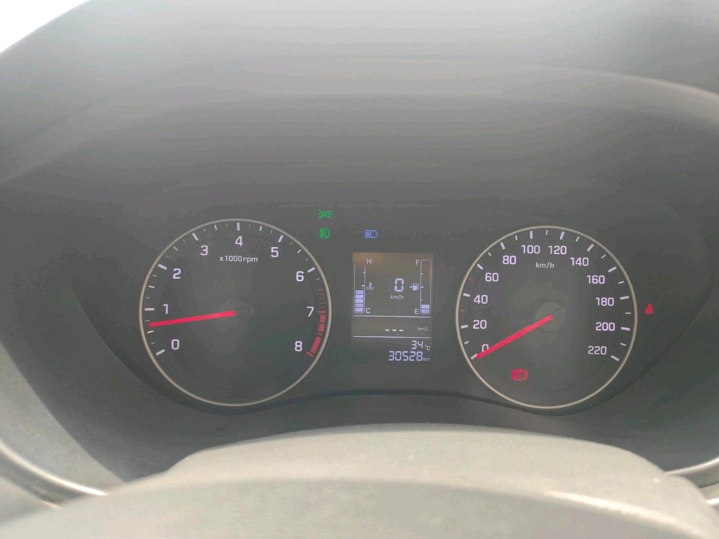 2018 Hyundai Elite i20 ASTA 1.2 DUAL TONE, Petrol, Manual, 30,528 km, interior