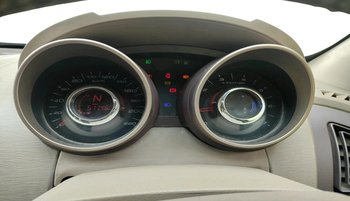 2014 Mahindra XUV500 W8, Diesel, Manual, 51,146 km, interior