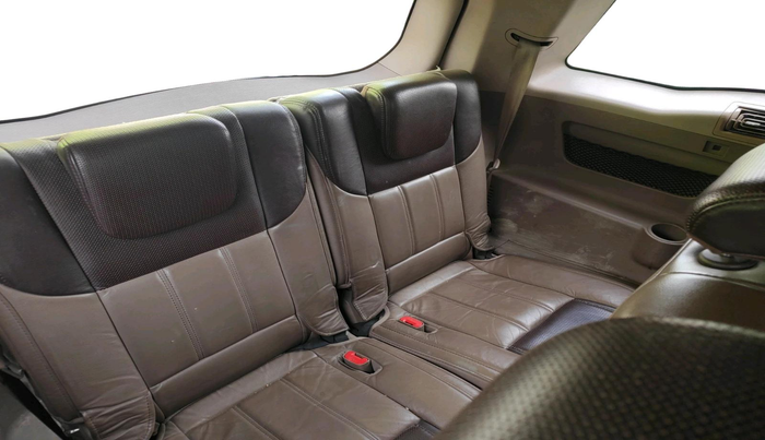 2014 Mahindra XUV500 W8, Diesel, Manual, 51,146 km, interior