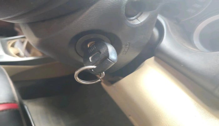 2012 Honda City 1.5L I-VTEC V MT, Petrol, Manual, 1,57,569 km, interior