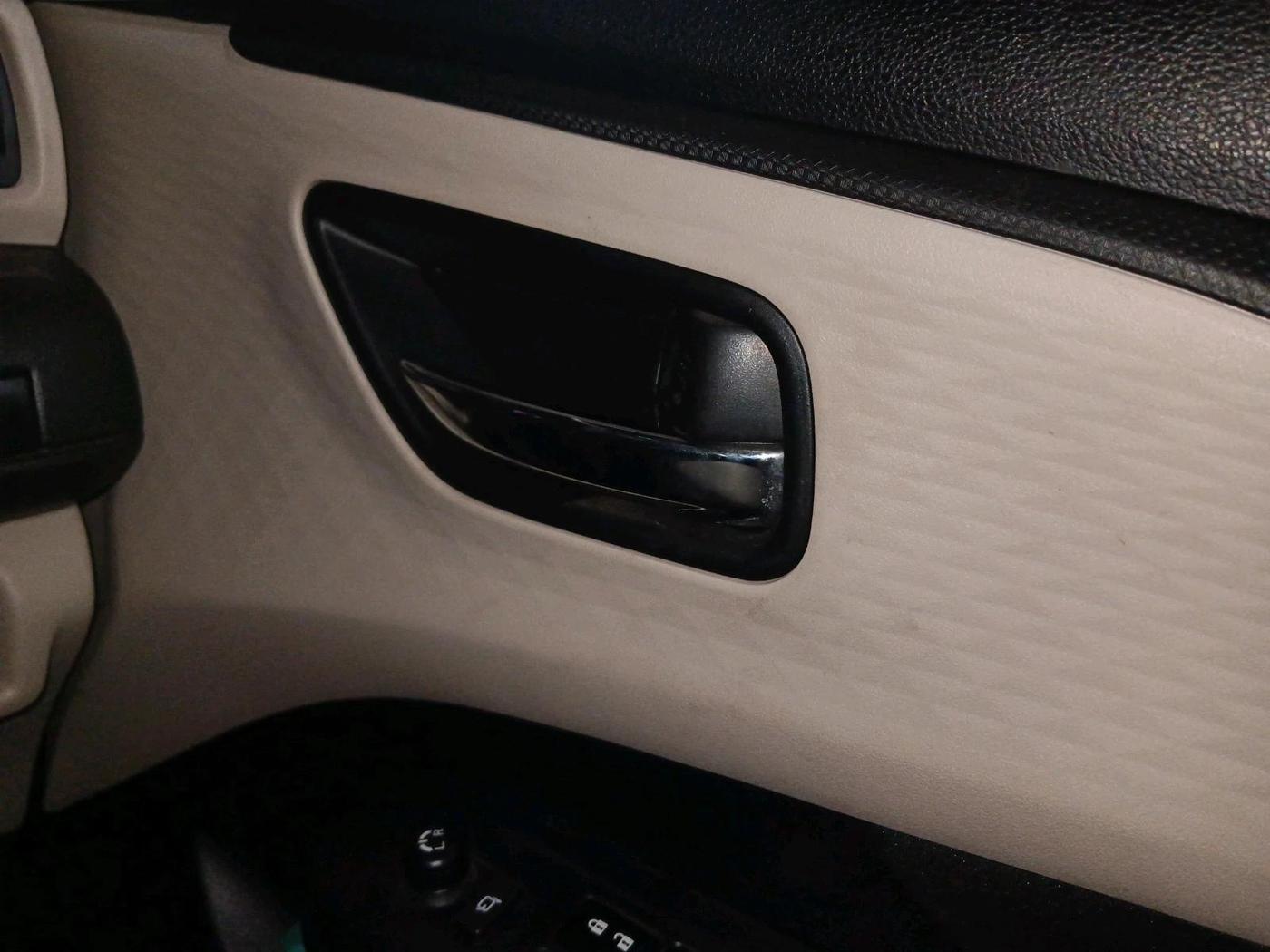 2025 Maruti Dzire VXi, Petrol, Manual, 6,896 km, interior