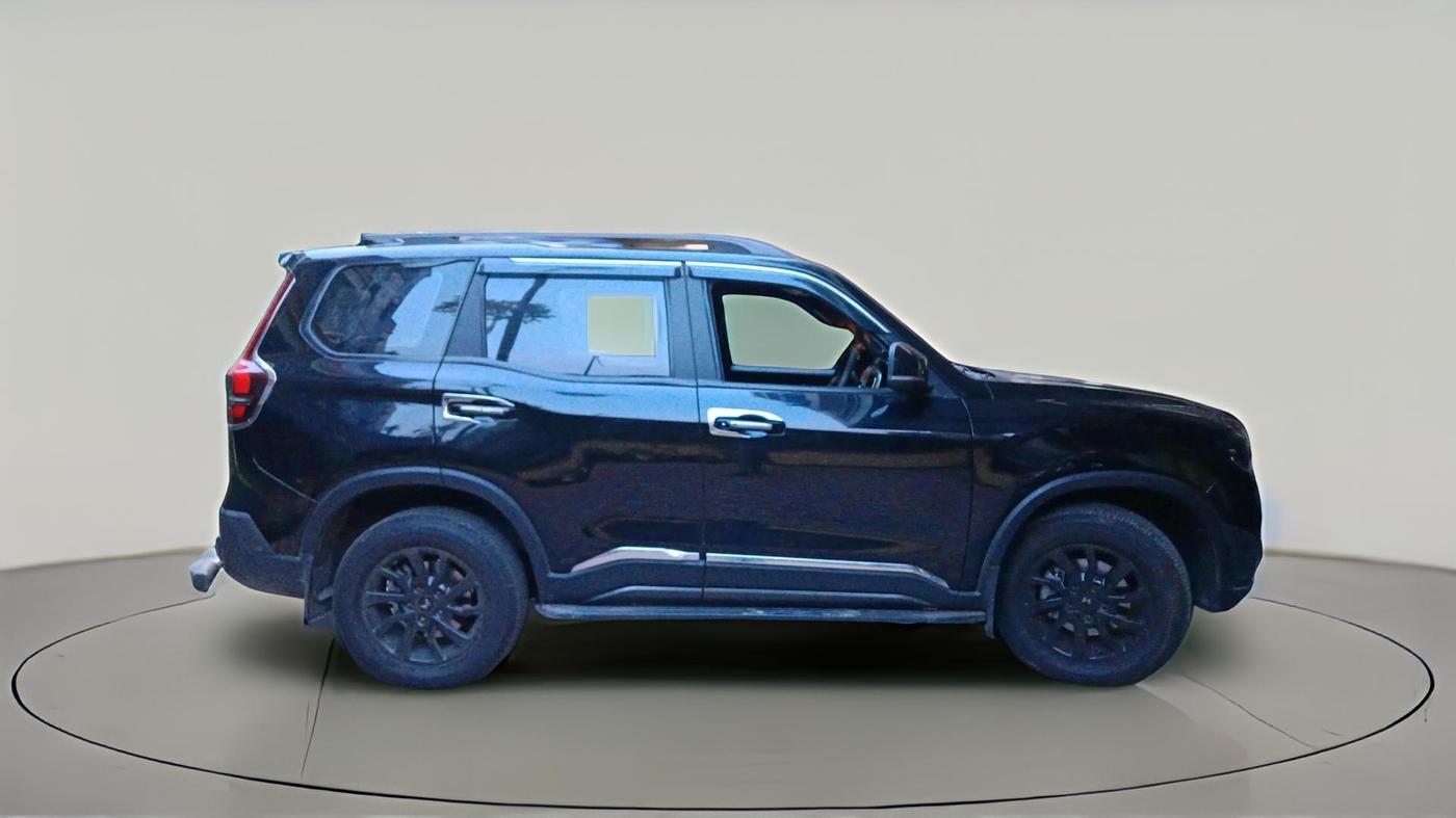 2025 Mahindra SCORPIO-N Z8 L DIESEL MT 2WD 7 STR, Diesel, Manual, 2,177 km, exterior