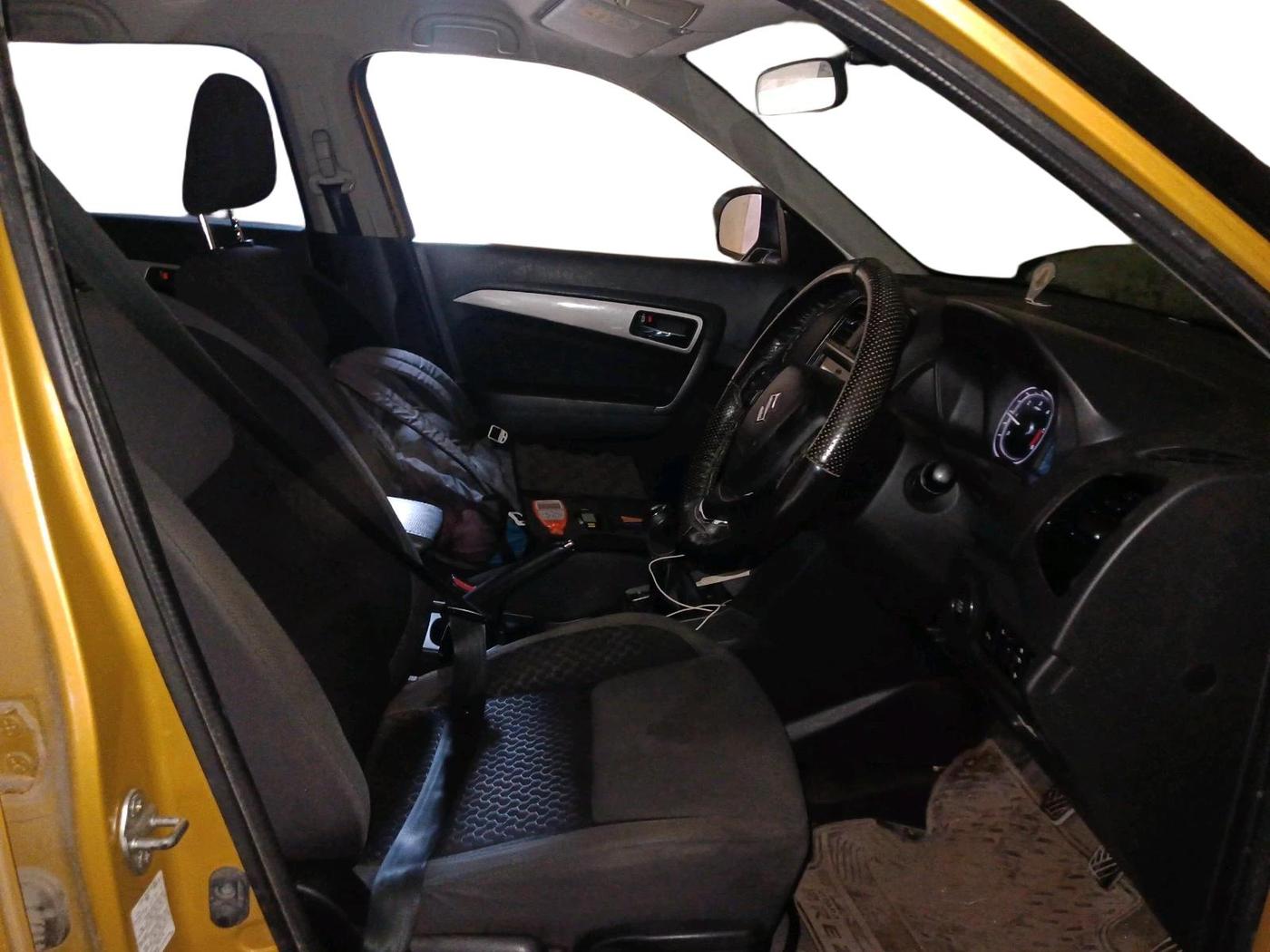 2016 Maruti Vitara Brezza ZDI PLUS, Diesel, Manual, 74,602 km, interior