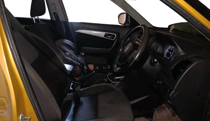2016 Maruti Vitara Brezza ZDI PLUS, Diesel, Manual, 74,602 km, interior