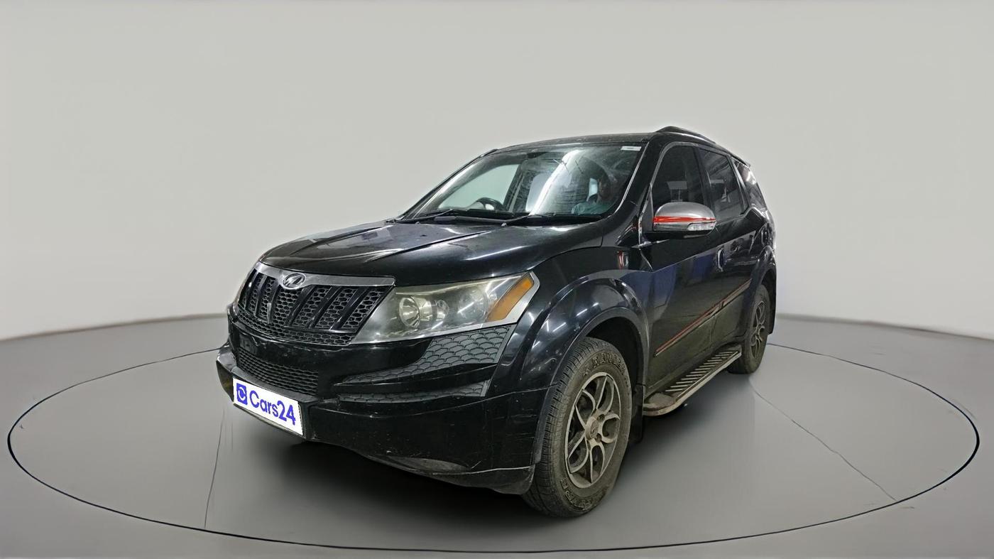 2015 Mahindra XUV500 W6, Diesel, Manual, 78,632 km, exterior