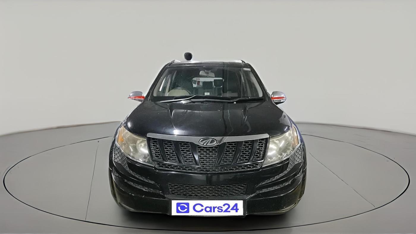 2015 Mahindra XUV500 W6, Diesel, Manual, 78,632 km, exterior