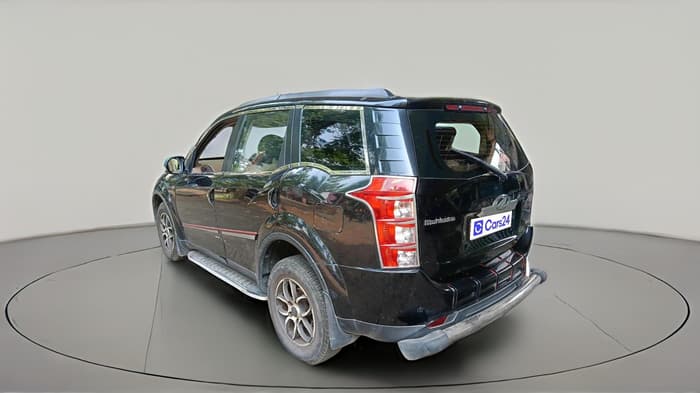 2015 Mahindra XUV500 W6, Diesel, Manual, 78,632 km, exterior