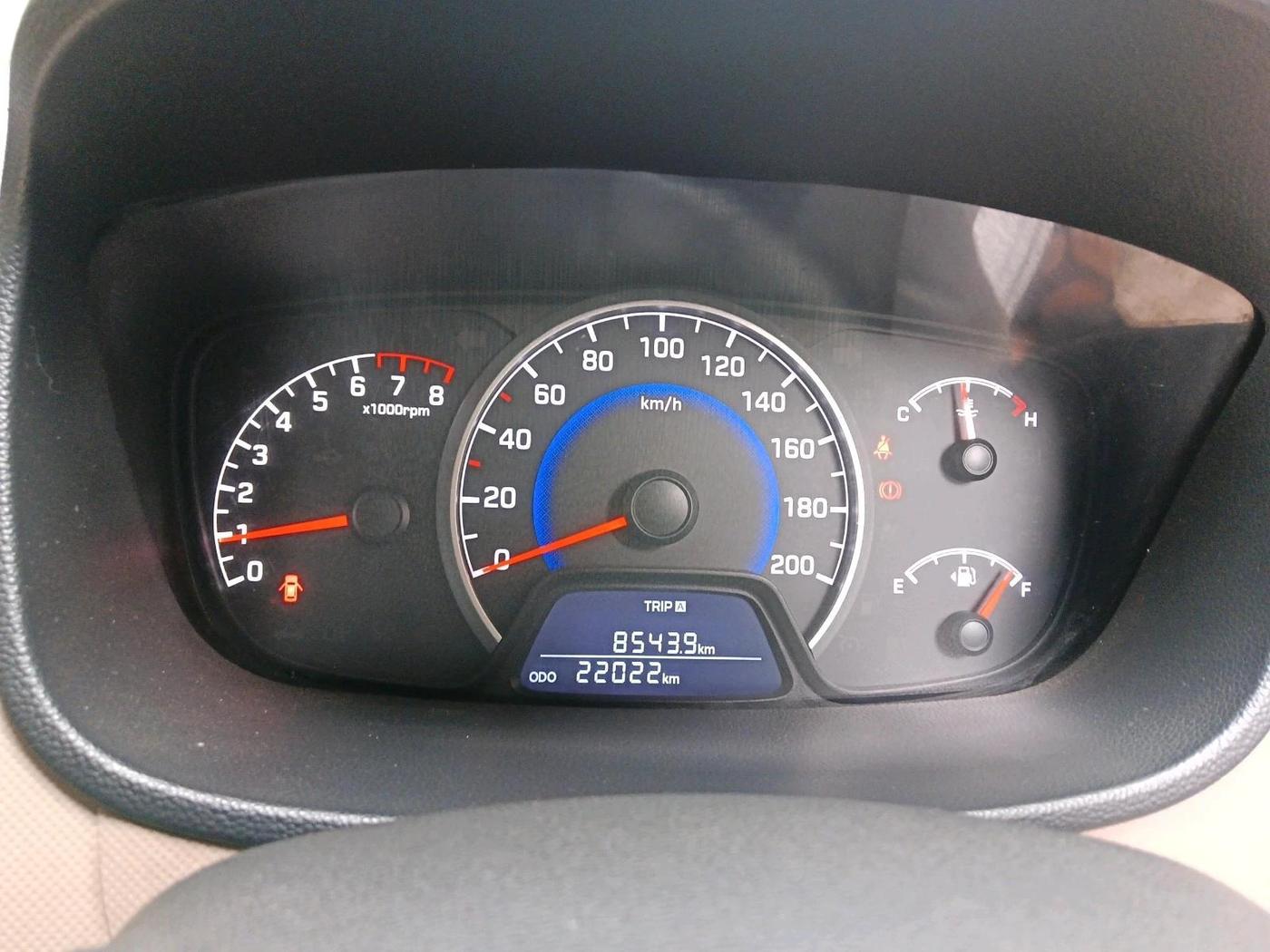 2018 Hyundai Grand i10 SPORTZ 1.2 KAPPA VTVT, Petrol, Manual, 22,022 km, interior