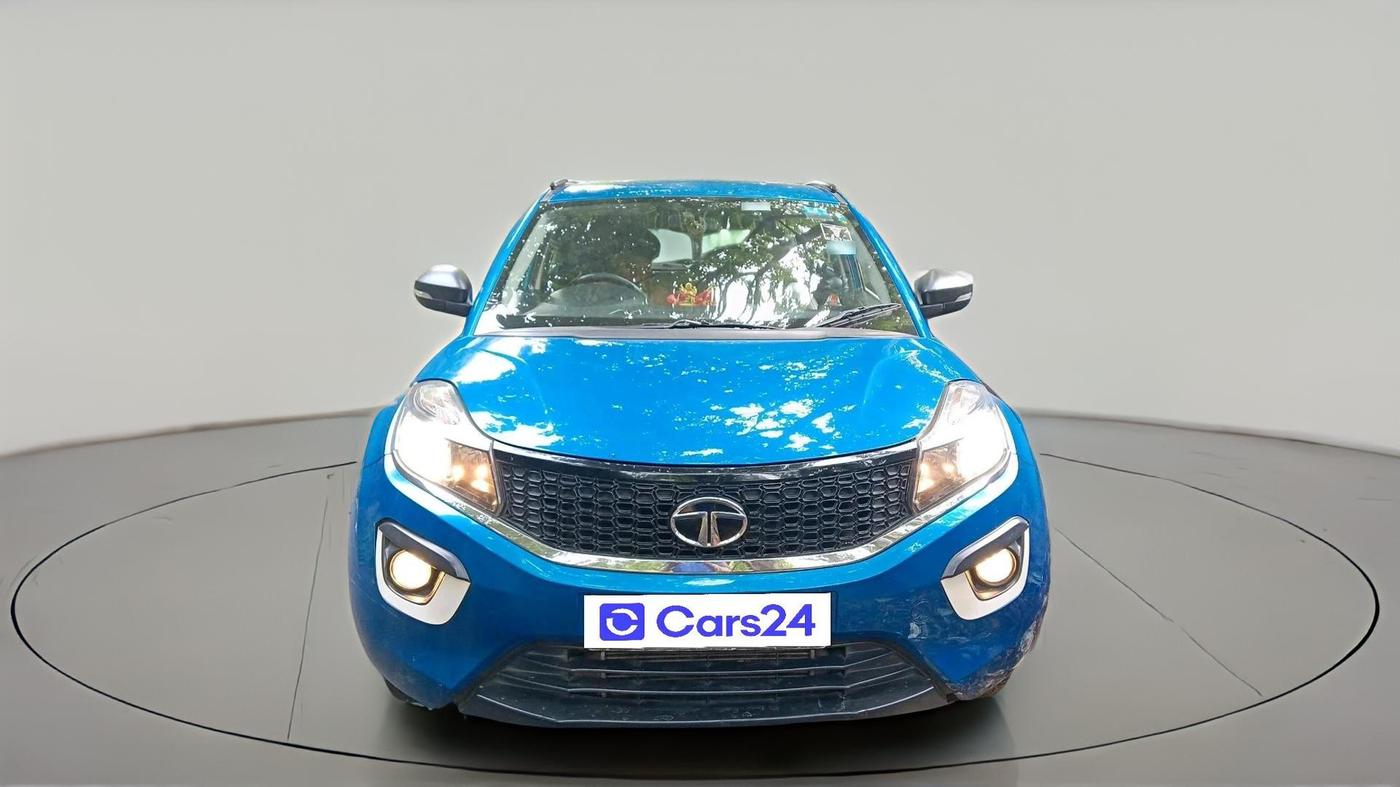 2018 Tata NEXON XM PETROL, Petrol, Manual, 2,11,975 km, exterior